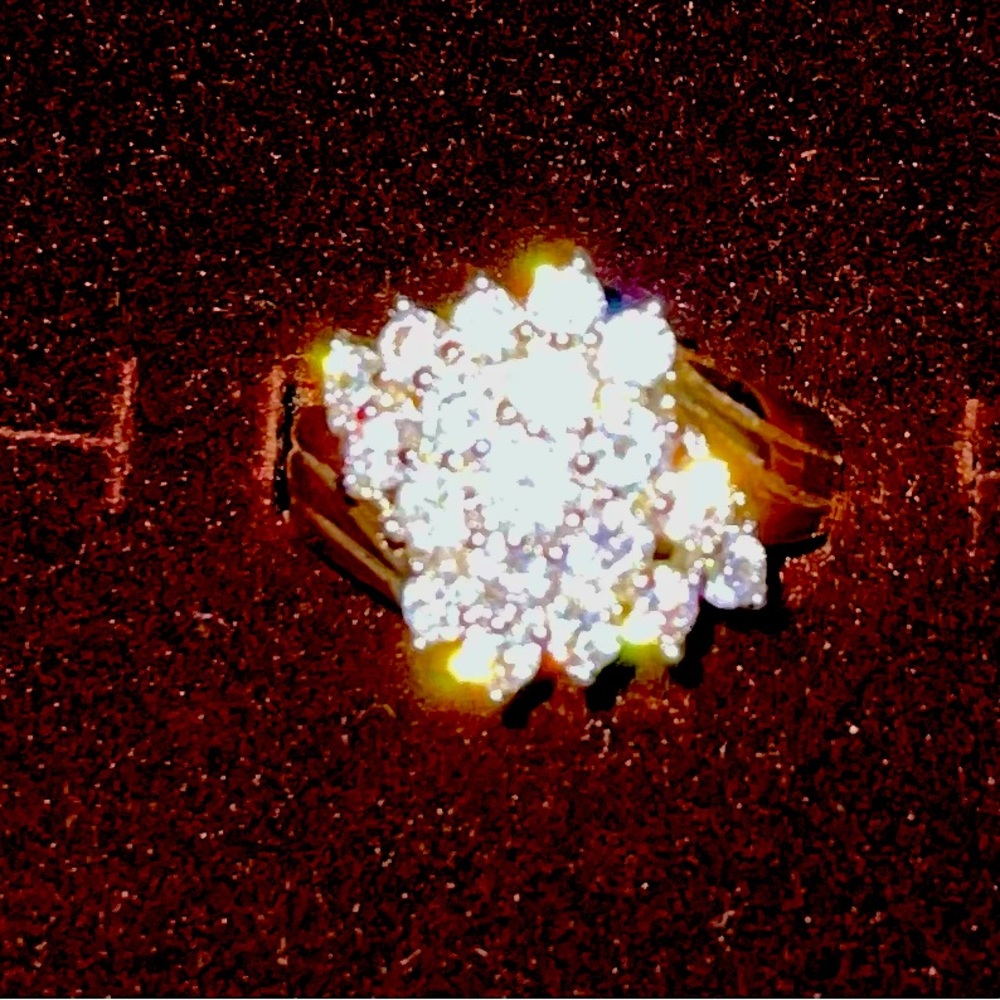 CZ Gold Tone/Plated Ring Size 8